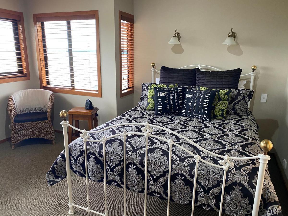 Oreti Village Resort Turangi Extérieur photo