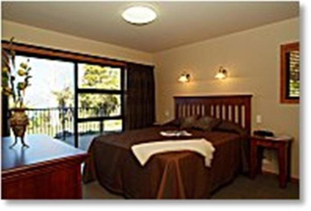 Oreti Village Resort Turangi Extérieur photo